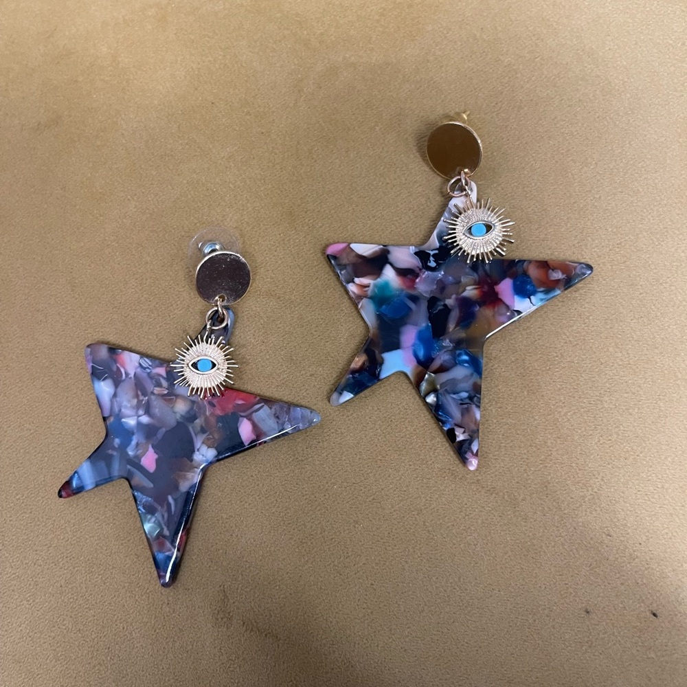 Urbane Cole Star Earrings